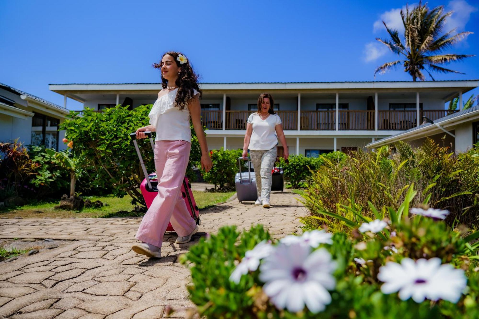 Matariki Sunset Apart Hotel Hanga Roa Bagian luar foto